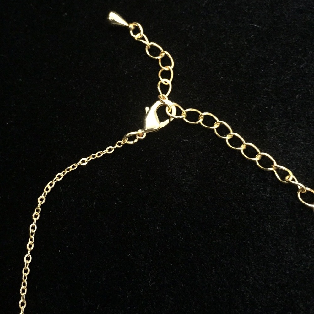 Austrian Crystal Necklace - Picture 4 of 6
